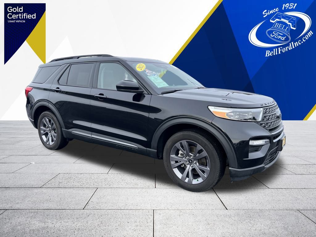 2023 Ford Explorer XLT's photo