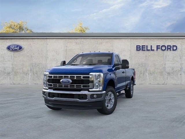 2026 Ford F-350 XLT photo 3