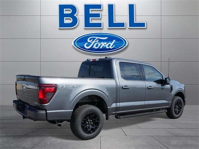 2025 Ford F-150 XLT photo 4