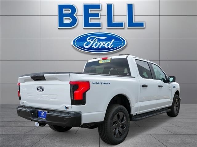 2024 Ford F-150 Lightning photo 2