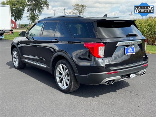 2021 Ford Explorer Platinum photo 2