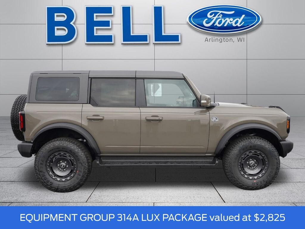 New 2025 Ford Bronco Outer Banks SUV