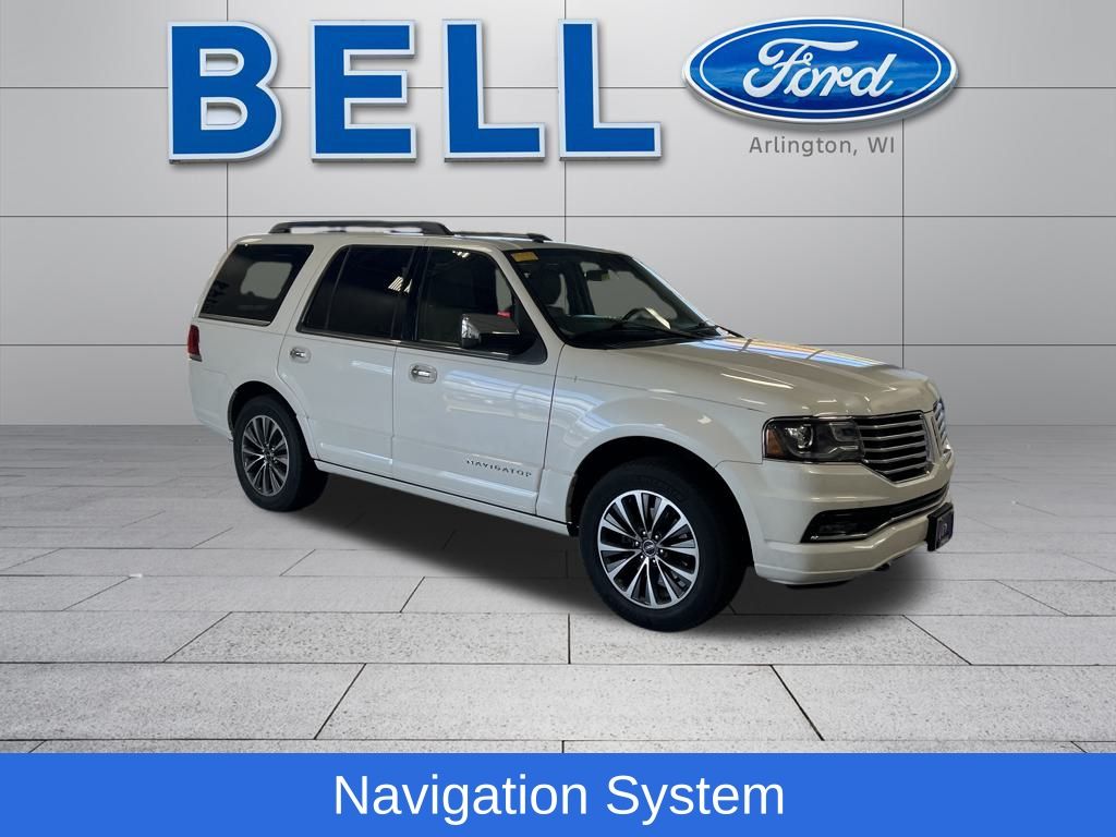 2015 Lincoln Navigator Base's photo