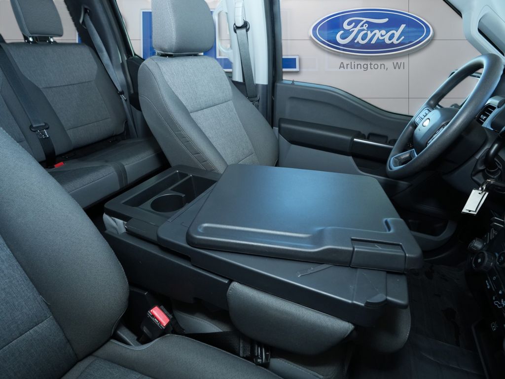 2025 Ford F-150 XL - Photo 23