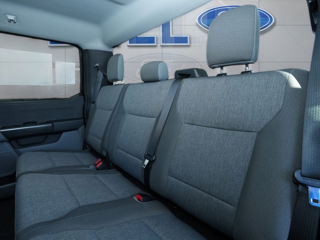 2025 Ford F-150 XL - Photo 15