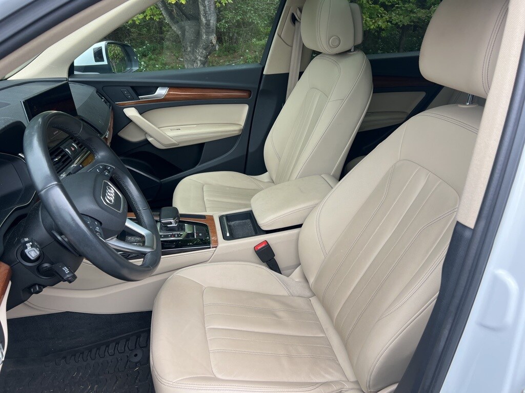 2022 Audi Q5 45 S line Premium photo 3