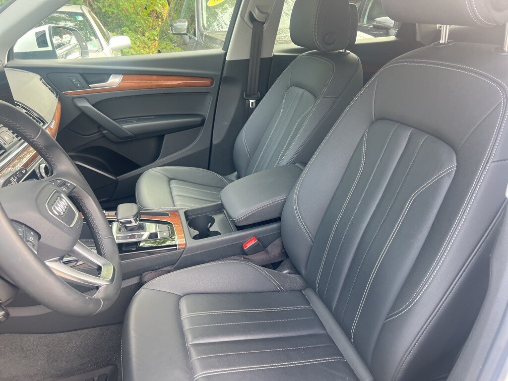 2023 Audi Q5 40 Premium photo 4