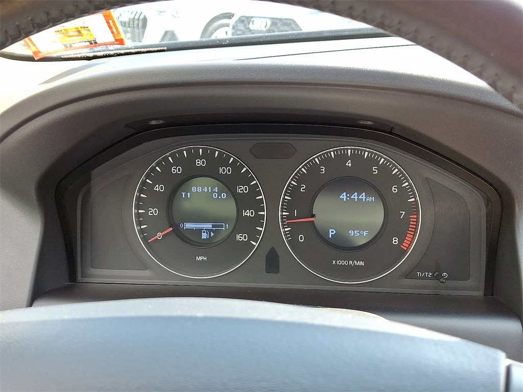 Used 2010 Volvo XC60 3.2 with VIN YV4960DL0A2120989 for sale in Edison, NJ