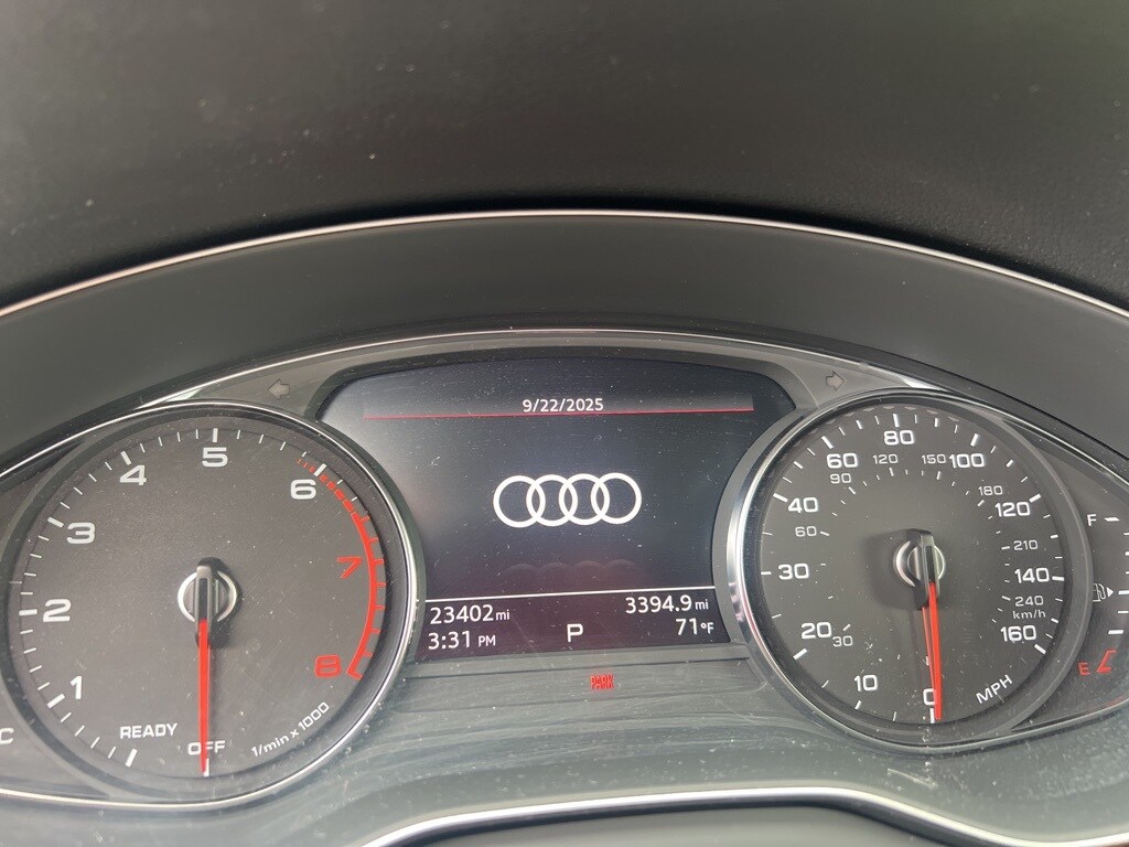 2023 Audi Q5 40 Premium photo 2