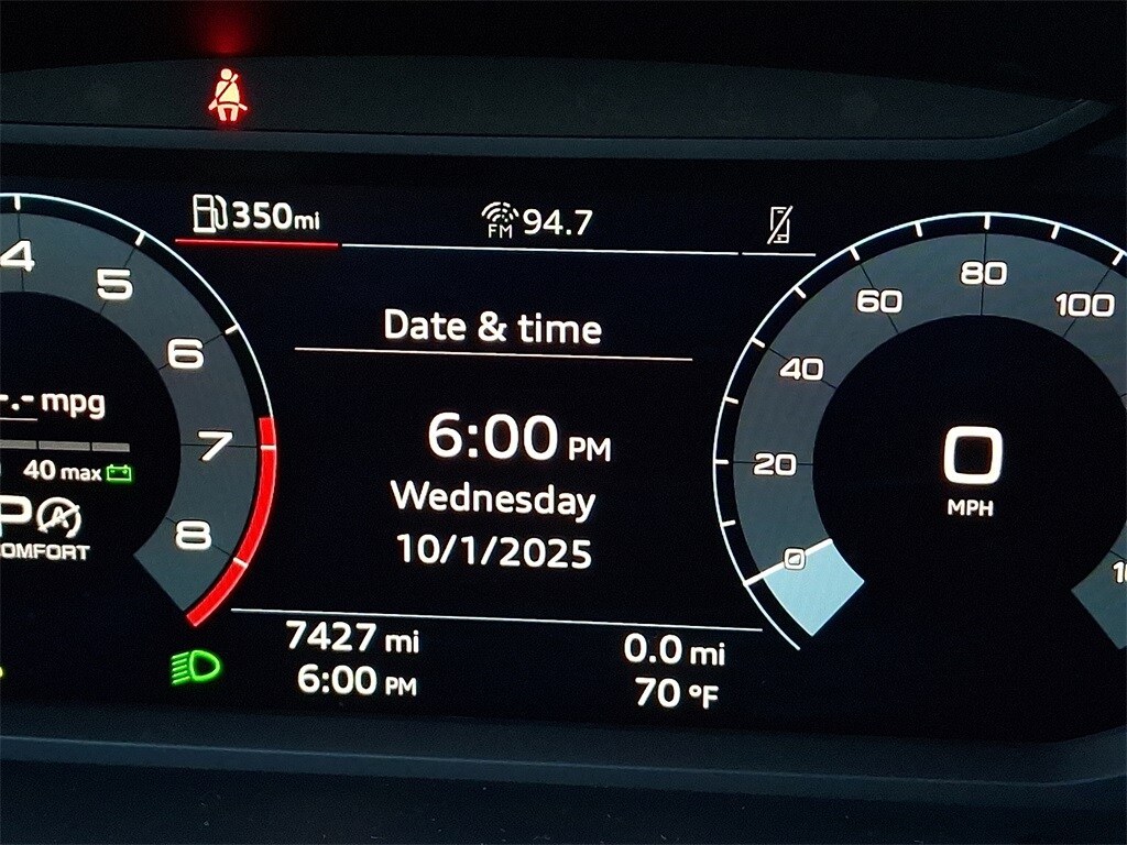 2025 Audi Q3 S line Premium photo 2