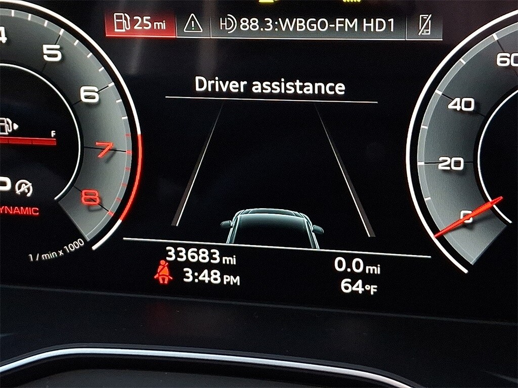 2022 Audi Q5 45 S line Premium photo 2