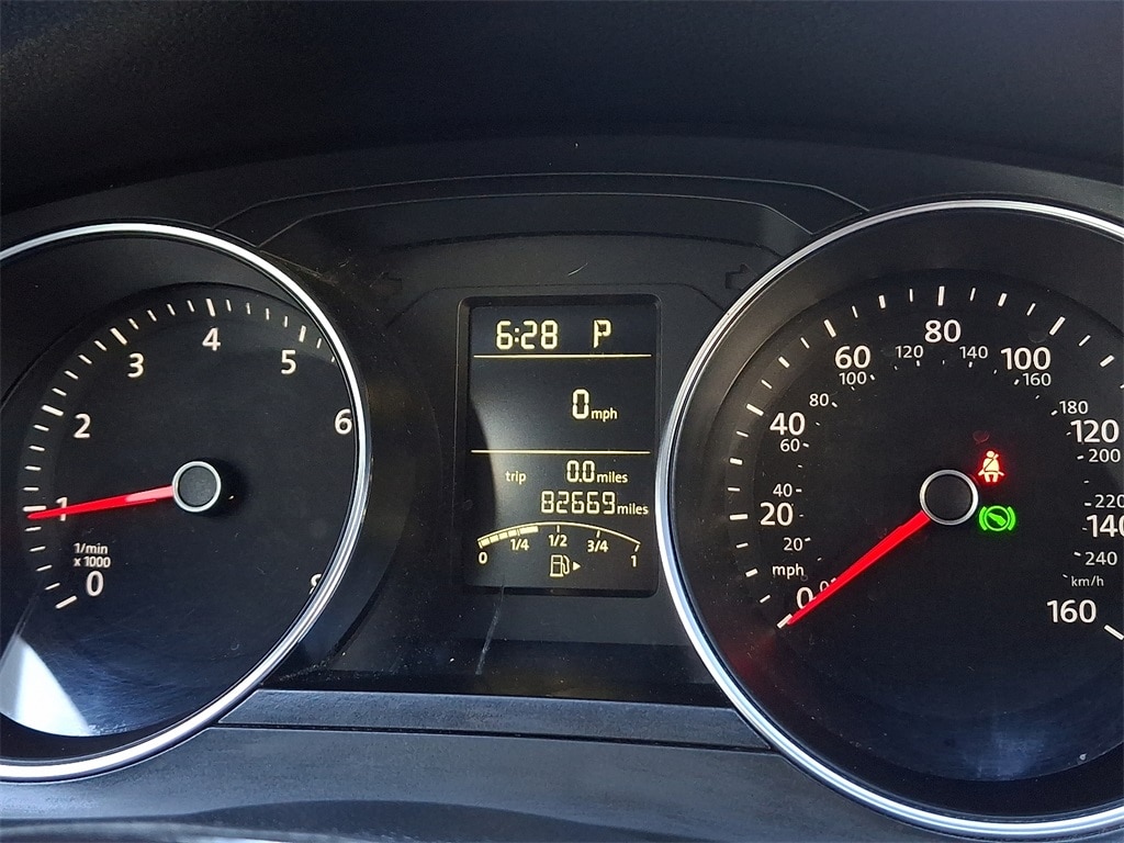 3VW2B7AJ7HM395786