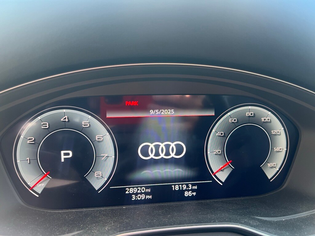 2022 Audi A4 40 Prestige photo 2