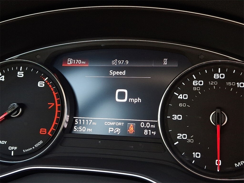 2023 Audi Q5 45 S line Premium photo 2