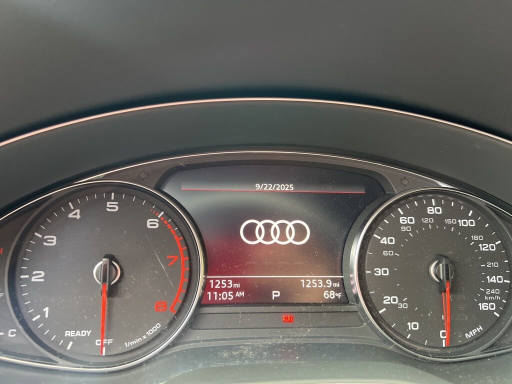 2025 Audi Q5 Sportback 45 S line Premium photo 2