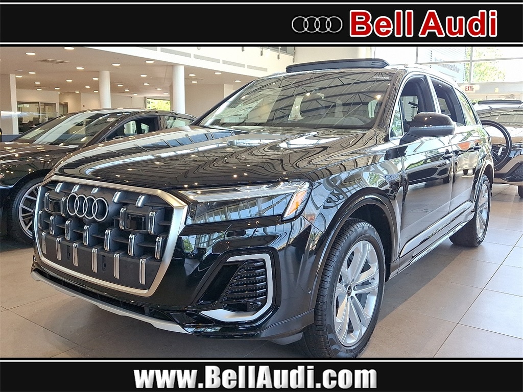 2025 Audi Q7 55 Premium Plus