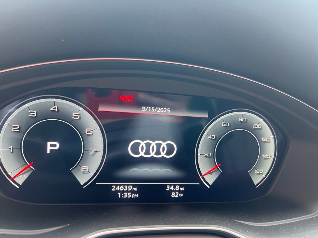 2023 Audi A4 45 S line Premium Plus photo 2