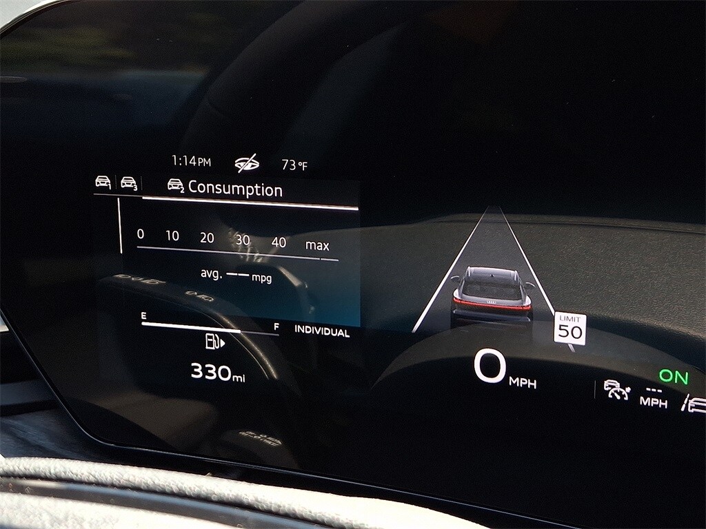 2025 Audi Q5 2.0T Premium Plus photo 2