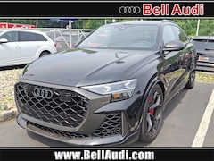 2025 Audi RS Q8 4.0T performance SUV