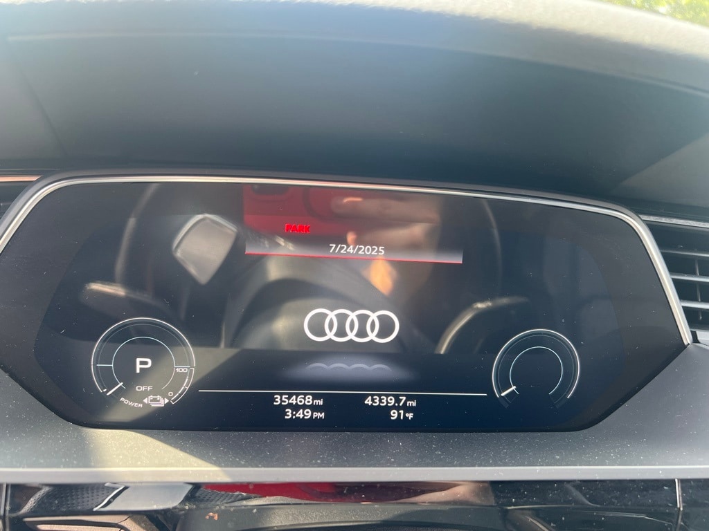 Used 2022 Audi e-tron S Sportback Premium Plus with VIN WA11CBGE4NB041262 for sale in Edison, NJ