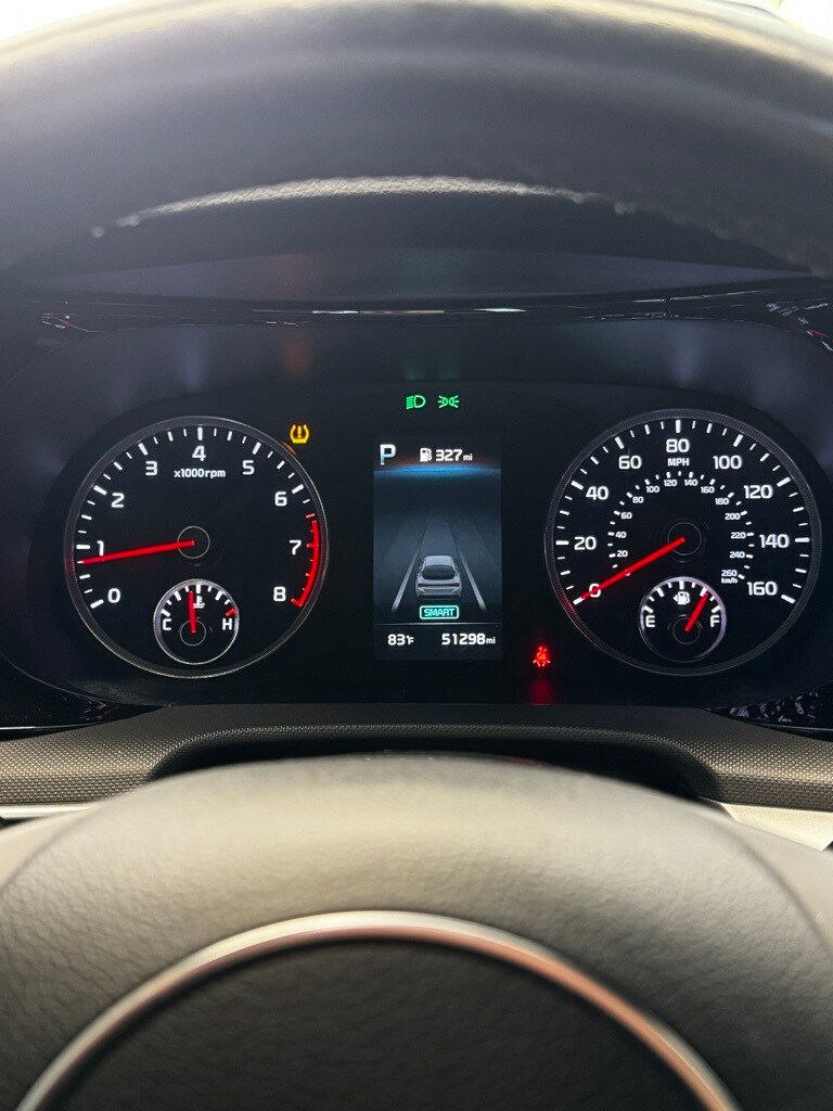 2023 Kia K5 GT-Line photo 2