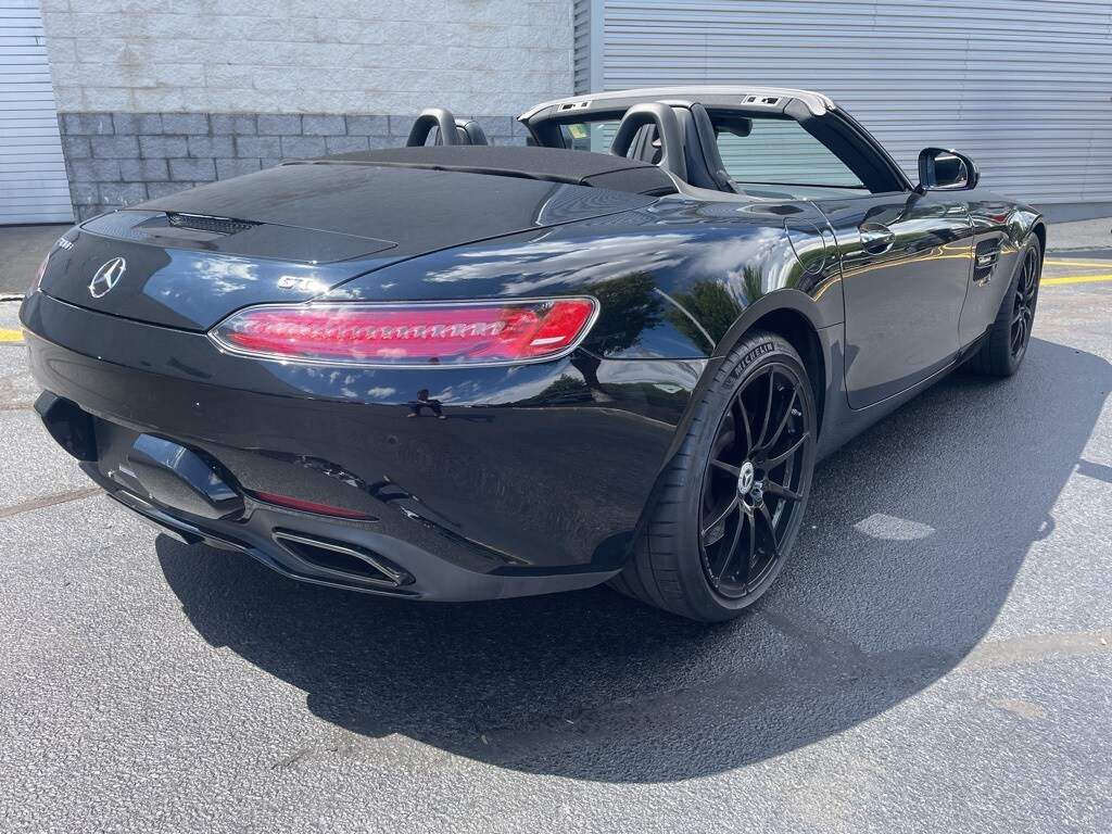 2018 Mercedes Benz AMG GT Roadster photo 4