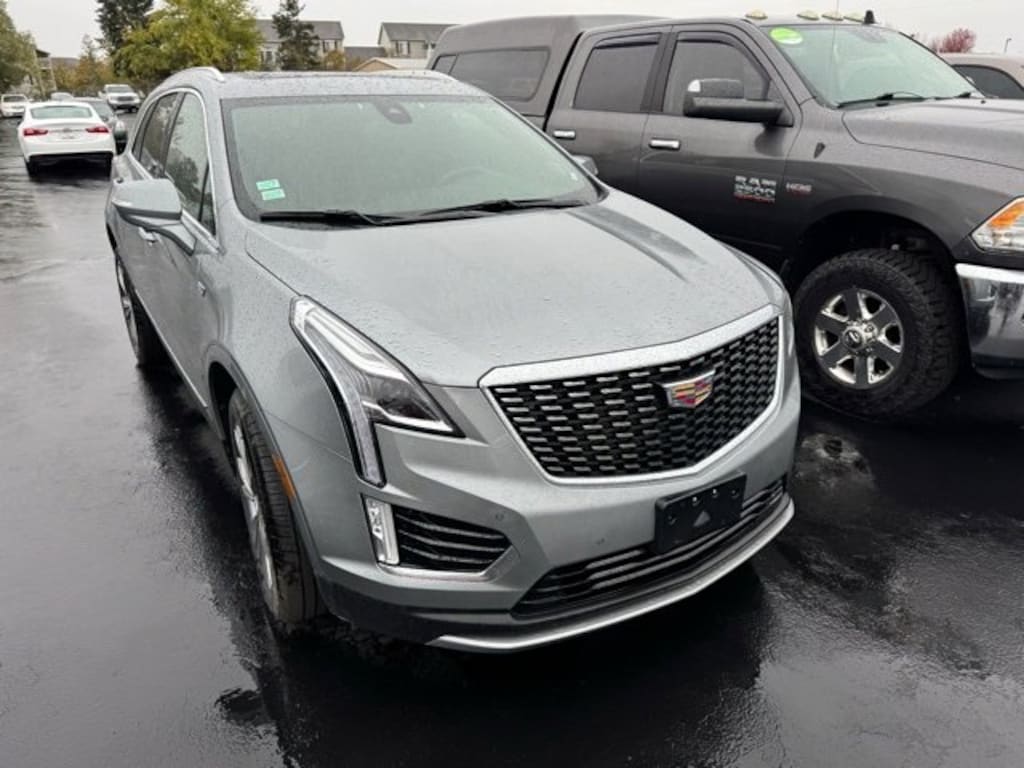 Used 2025 CADILLAC XT5 Premium Luxury SUV