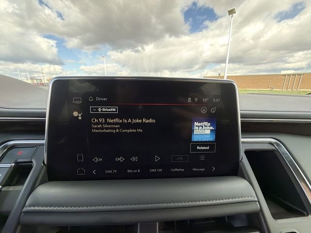 2022 GMC Yukon XL SLE - Photo 14