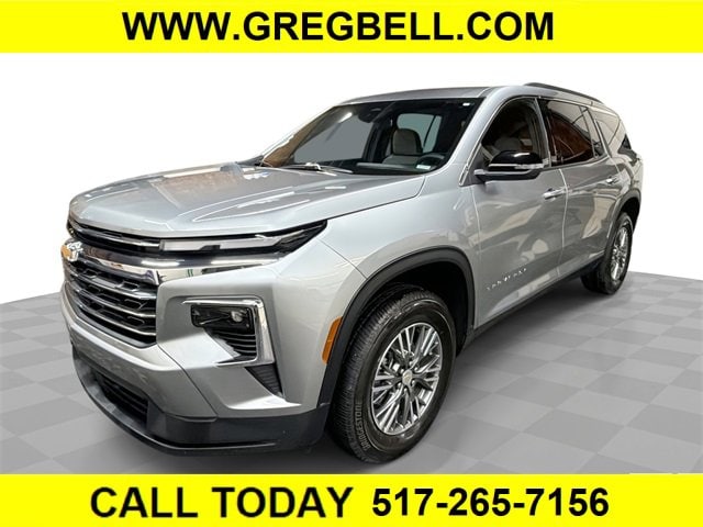 2025 Chevrolet Traverse LT's photo