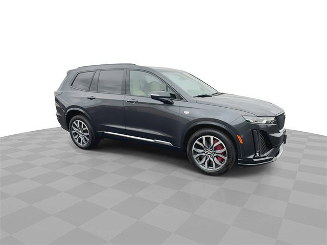 2023 Cadillac XT6 Sport photo 2