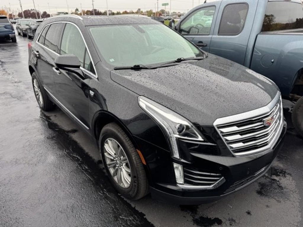 Used 2017 CADILLAC XT5 Luxury AWD SUV