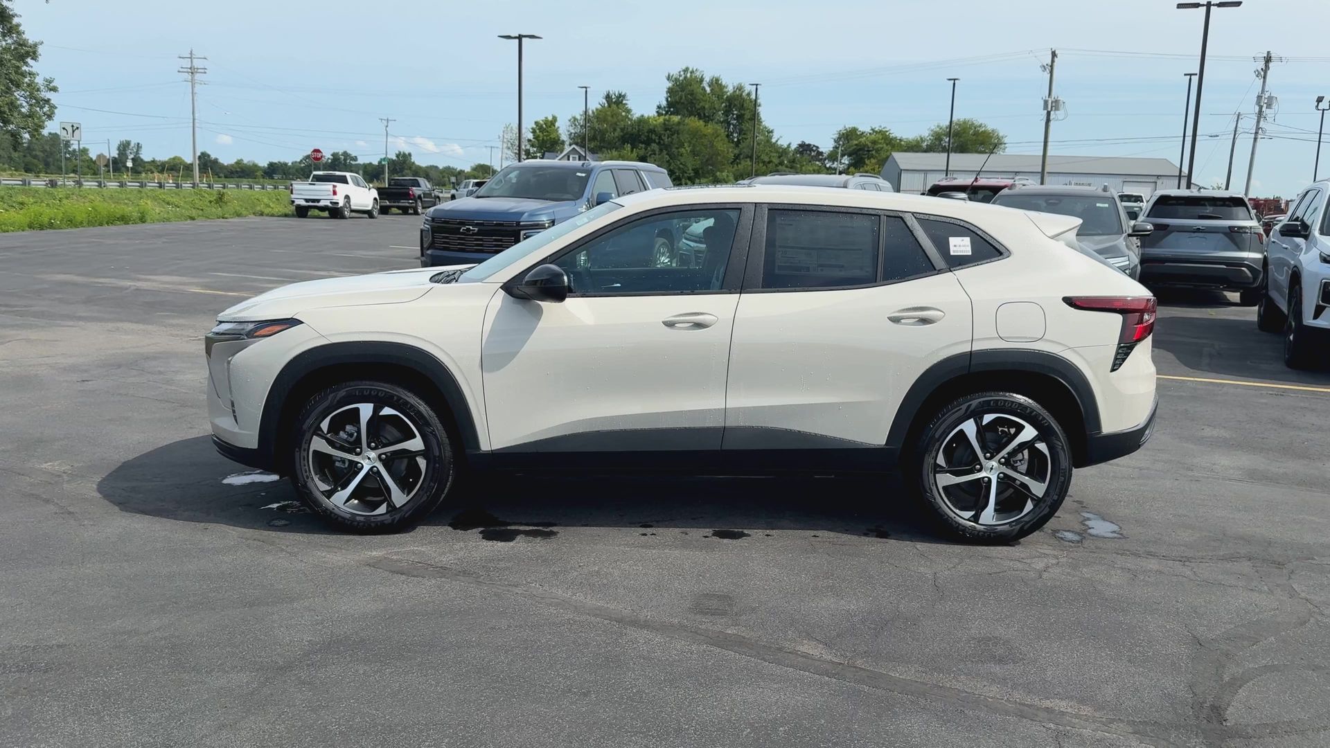 2026 Chevrolet Trax RS - Photo 19