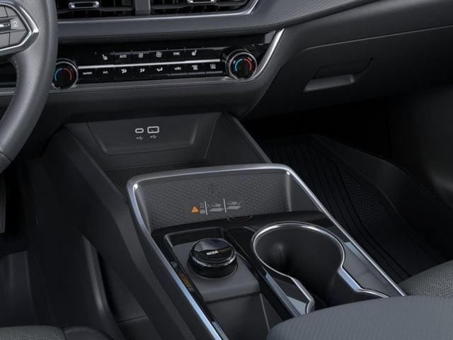 2027 Chevrolet Equinox LT - Photo 23