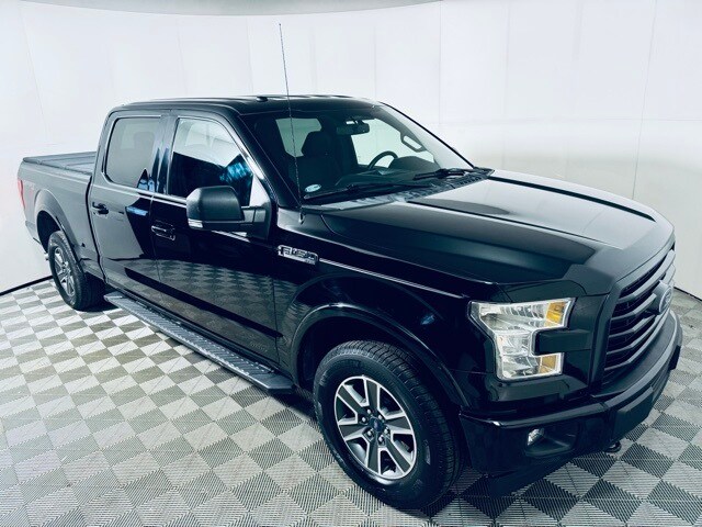 Used 2016 Ford F-150 XLT with VIN 1FTFW1EF6GKD37685 for sale in Adrian, MI