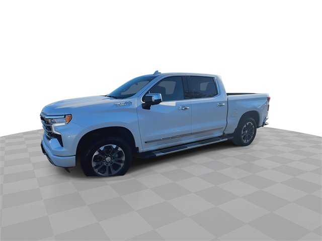 2025 Chevrolet Silverado 1500 High Country photo 4