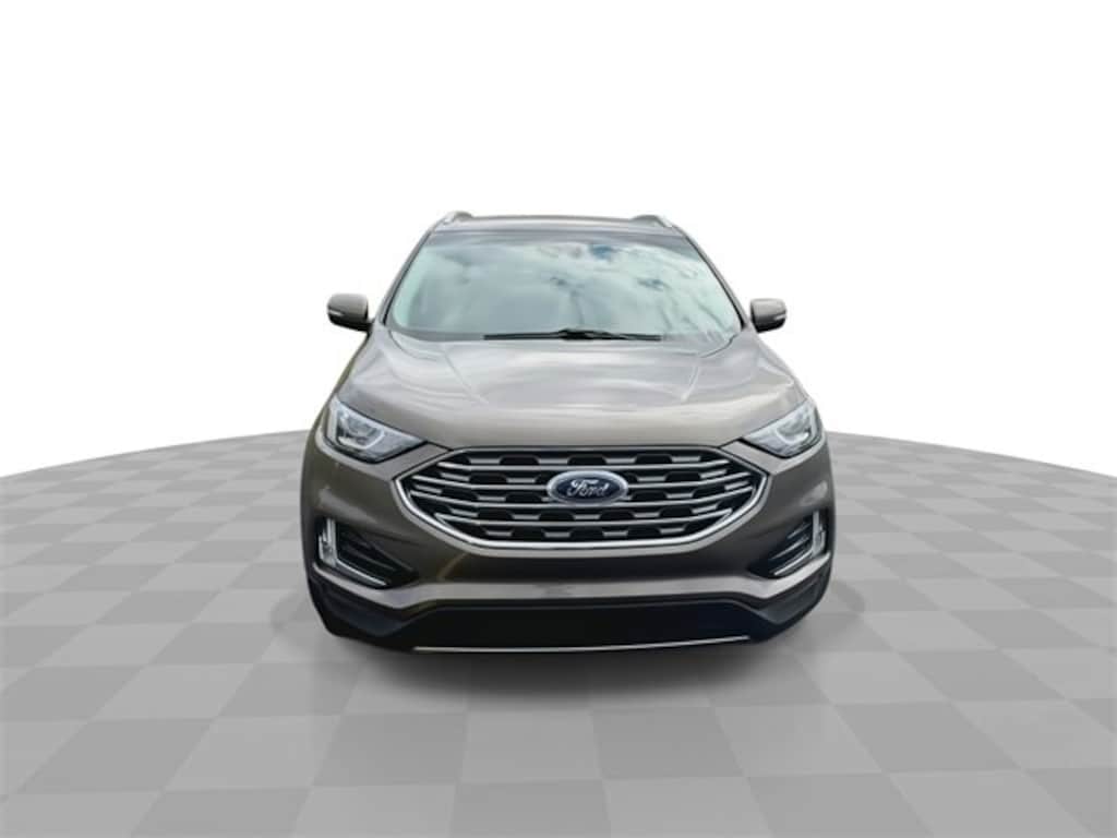 Used 2019 Ford Edge Titanium