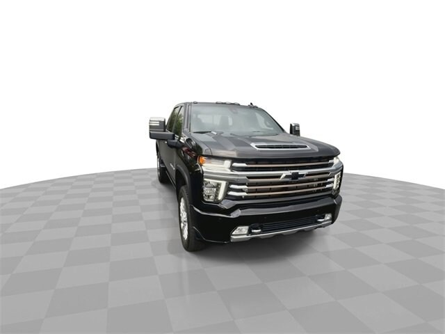 2023 Chevrolet Silverado 2500HD High Country photo 3