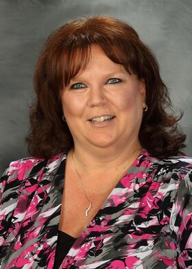 Staff member Leann Wilson from ID_6235d45f6bd8