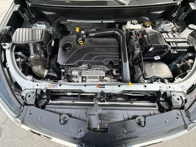 2024 Chevrolet Equinox LT - Photo 30