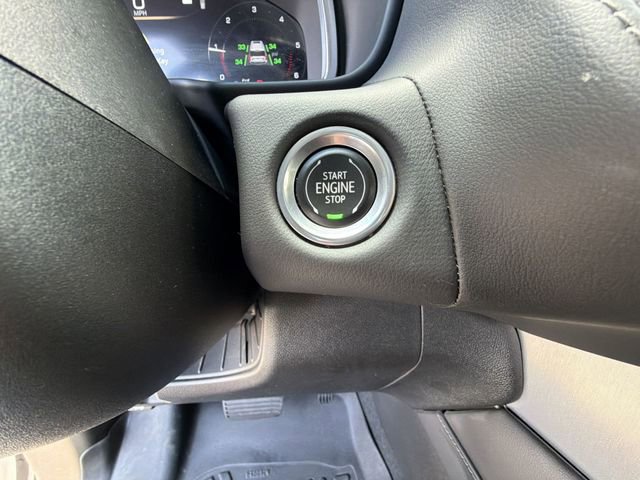 2022 GMC Yukon XL SLE - Photo 17