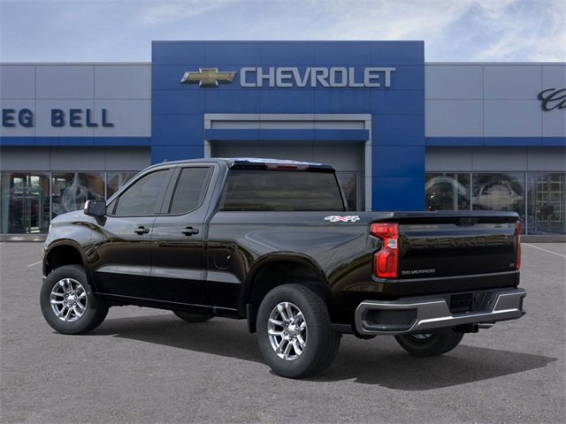 2026 Chevrolet Silverado 1500 LT photo 3