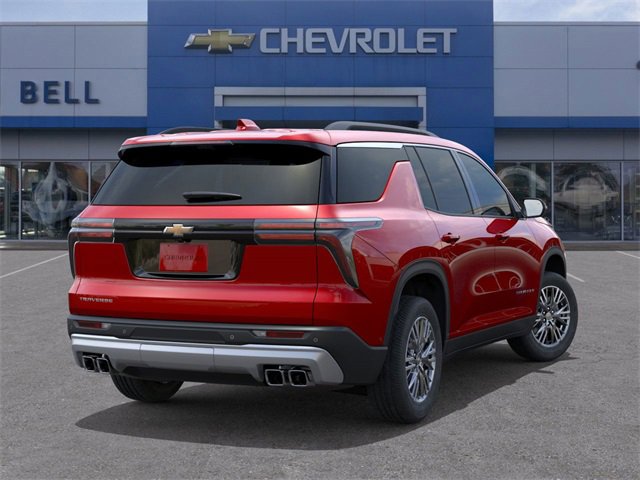 2026 Chevrolet Traverse photo 2
