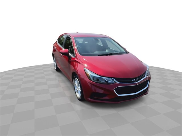 2018 Chevrolet Cruze LT photo 2