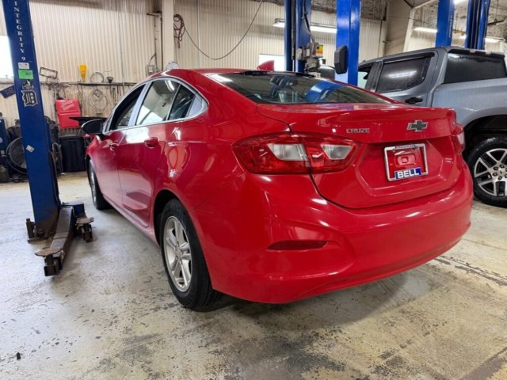 Used 2016 Chevrolet Cruze LT Car
