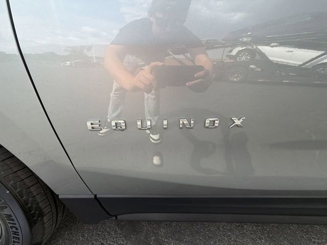 2024 Chevrolet Equinox LT - Photo 32