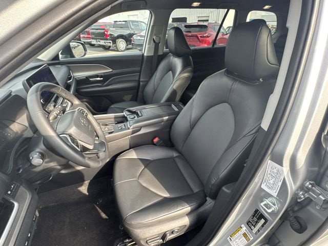 2024 Toyota Grand Highlander XLE - Photo 20