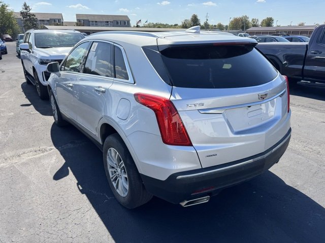 2019 Cadillac XT5 Luxury photo 3