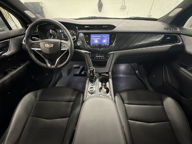 2025 Cadillac XT6 Premium Luxury - Photo 21