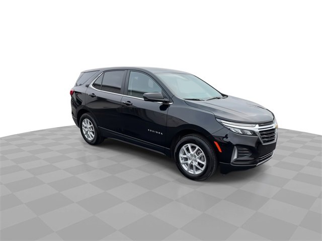 2024 Chevrolet Equinox LT photo 2