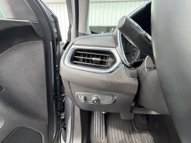 2024 Chevrolet Equinox LT - Photo 18
